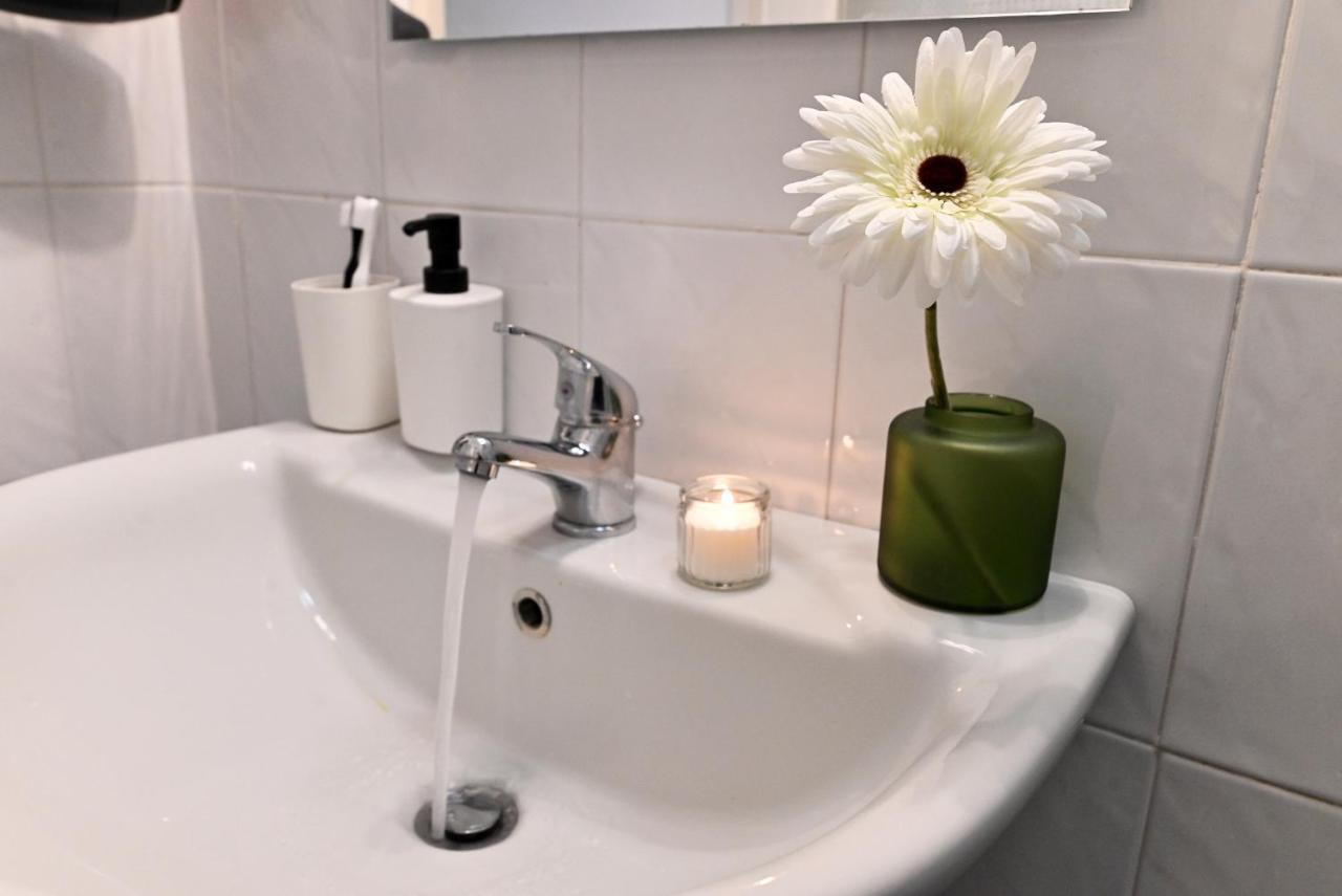 Izzhome City Love Cagliari Ngoại thất bức ảnh