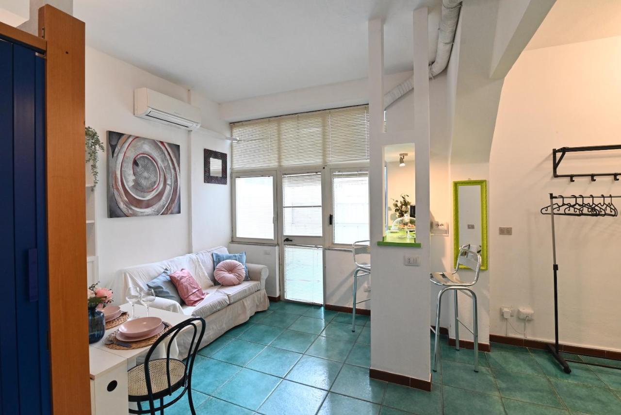 Izzhome City Love Cagliari Ngoại thất bức ảnh
